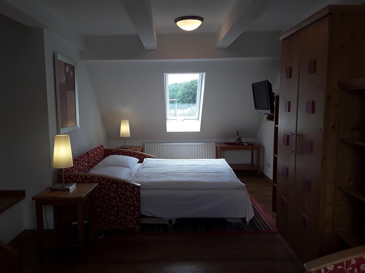 Landgasthof "Zur Post" Hotel Koenigstein  ภายนอก รูปภาพ